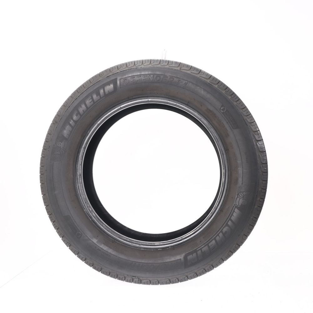 Set of (2) Used 225/65R17 Michelin Defender T+H 102H - 6.5-8/32 - Image 6