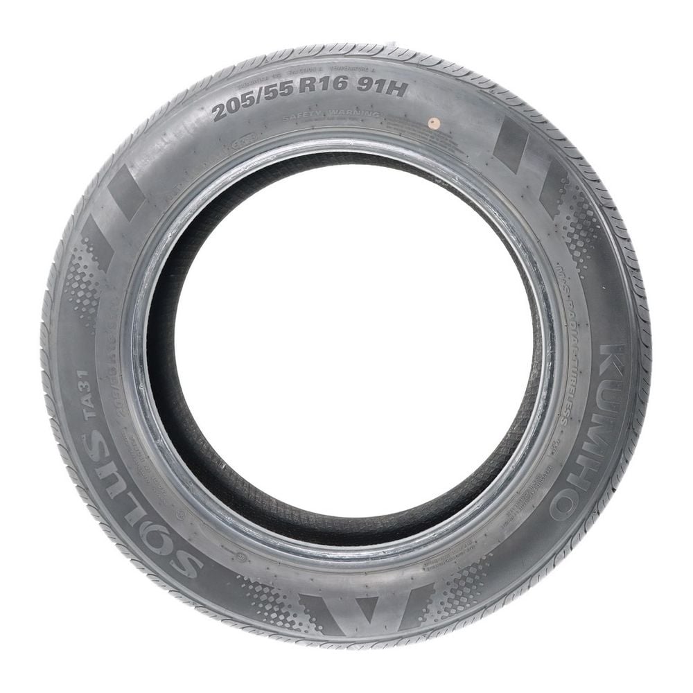 Set of (4) Used 205/55R16 Kumho Solus TA31 91H - 7-8.5/32 - Image 3