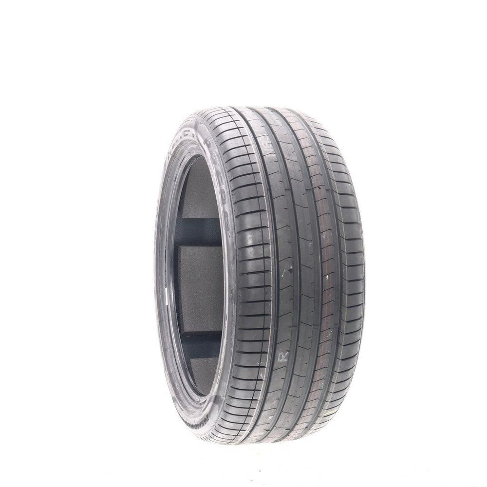 New 265/40R20 Pirelli P Zero PZ4 AO PNCS 104Y - Image 1