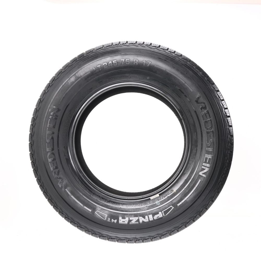 New LT 245/75R17 Vredestein Pinza HT 121/118S E - Image 3