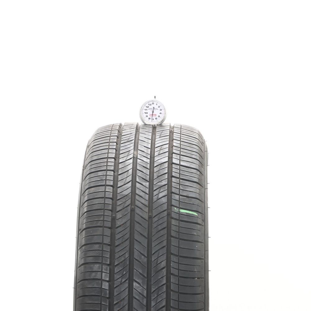 Set of (4) Used 235/65R17 Kumho Crugen HP71 104H - 5.5-7/32 - Image 5