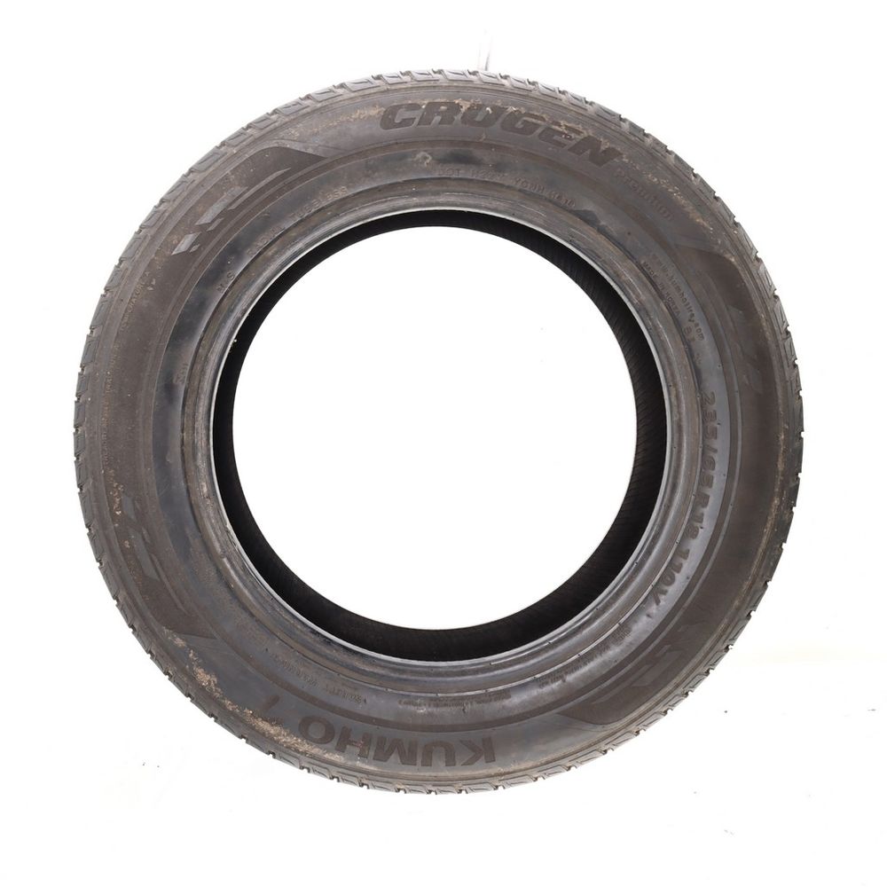 Used 235/65R18 Kumho Crugen Premium 110V - 5/32 - Image 3