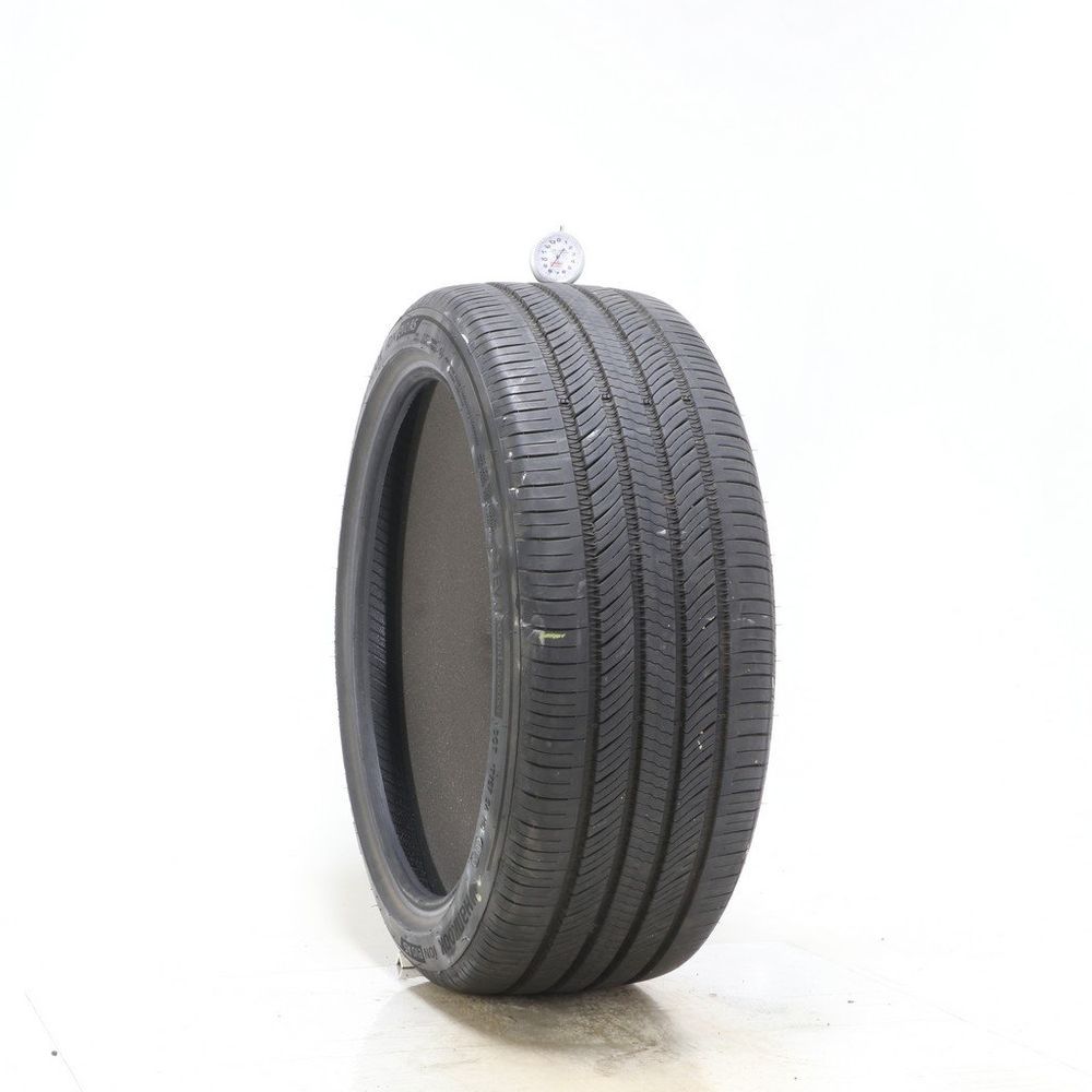 Set of (2) Used 235/40R19 Hankook iON evo AS IH01 EV Sound Absorber 96W - 8-9/32 - Image 1