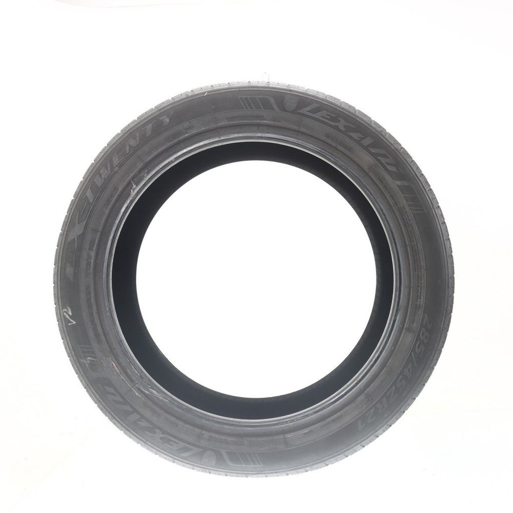 Set of (2) Used 285/45ZR21 Lexani LX-Twenty 113Y - 9/32 - Image 3