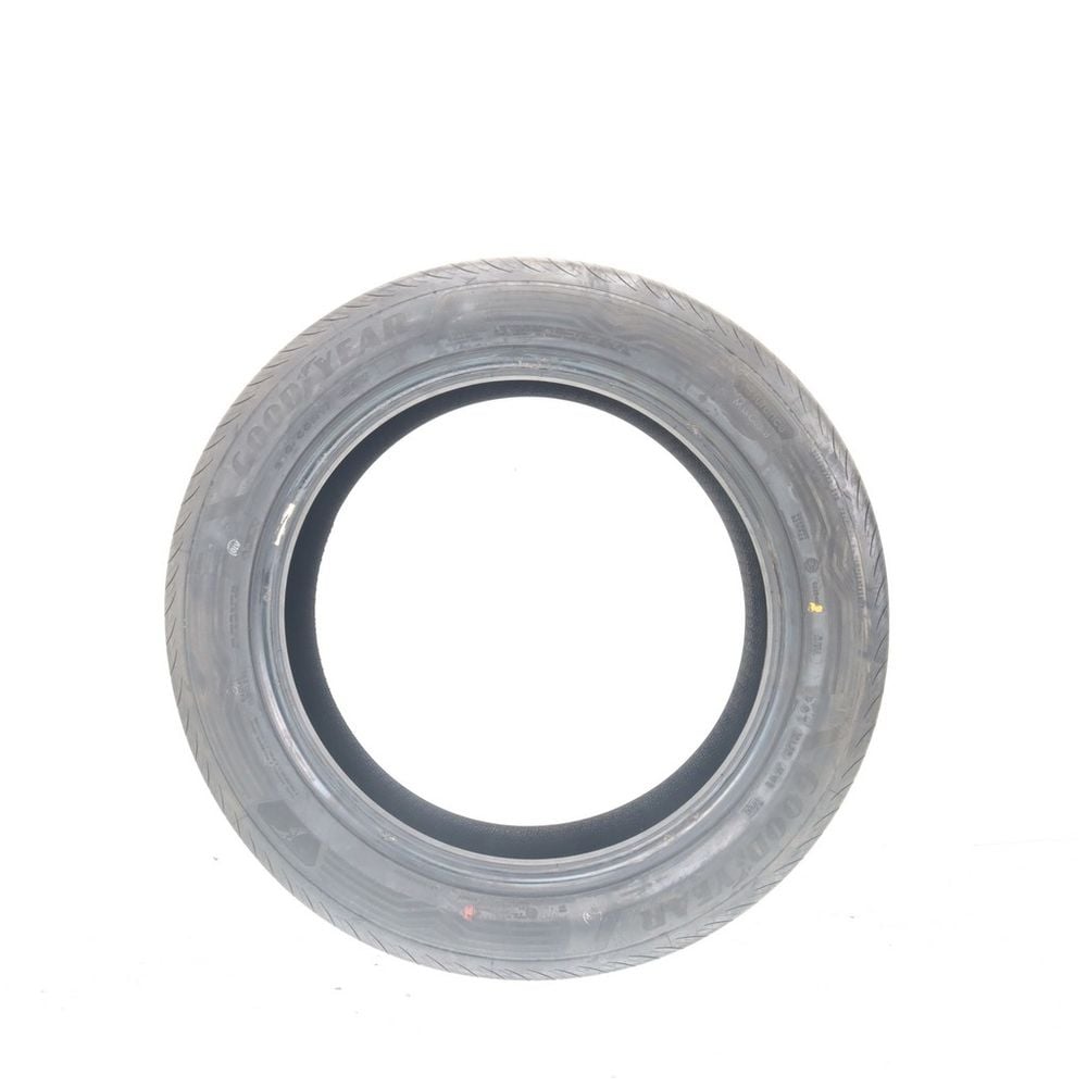 New 215/55R17 Goodyear Assurance MaxGuard 94V - Image 3