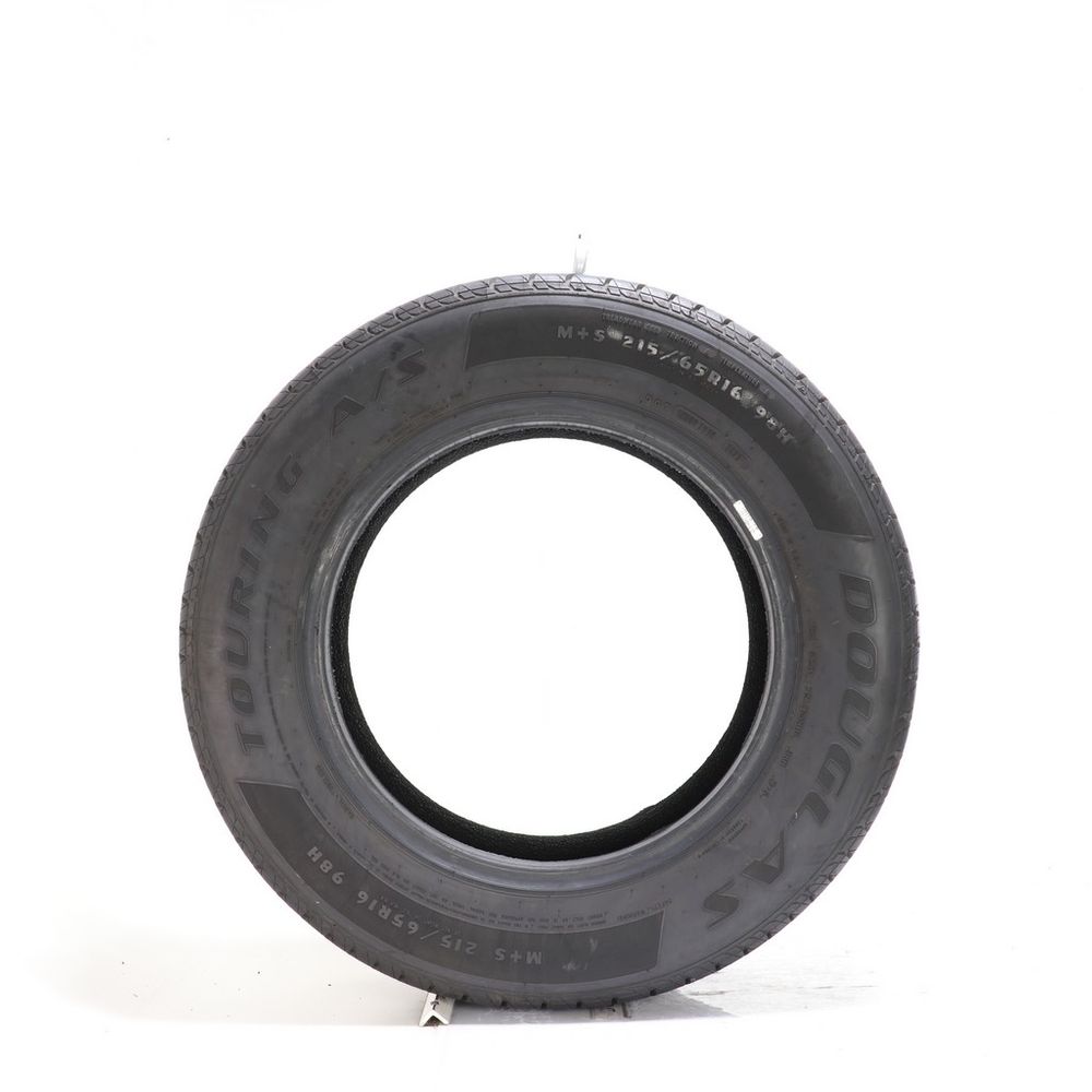 Used 215/65R16 Douglas Touring A/S 98H - 7/32 - Image 3
