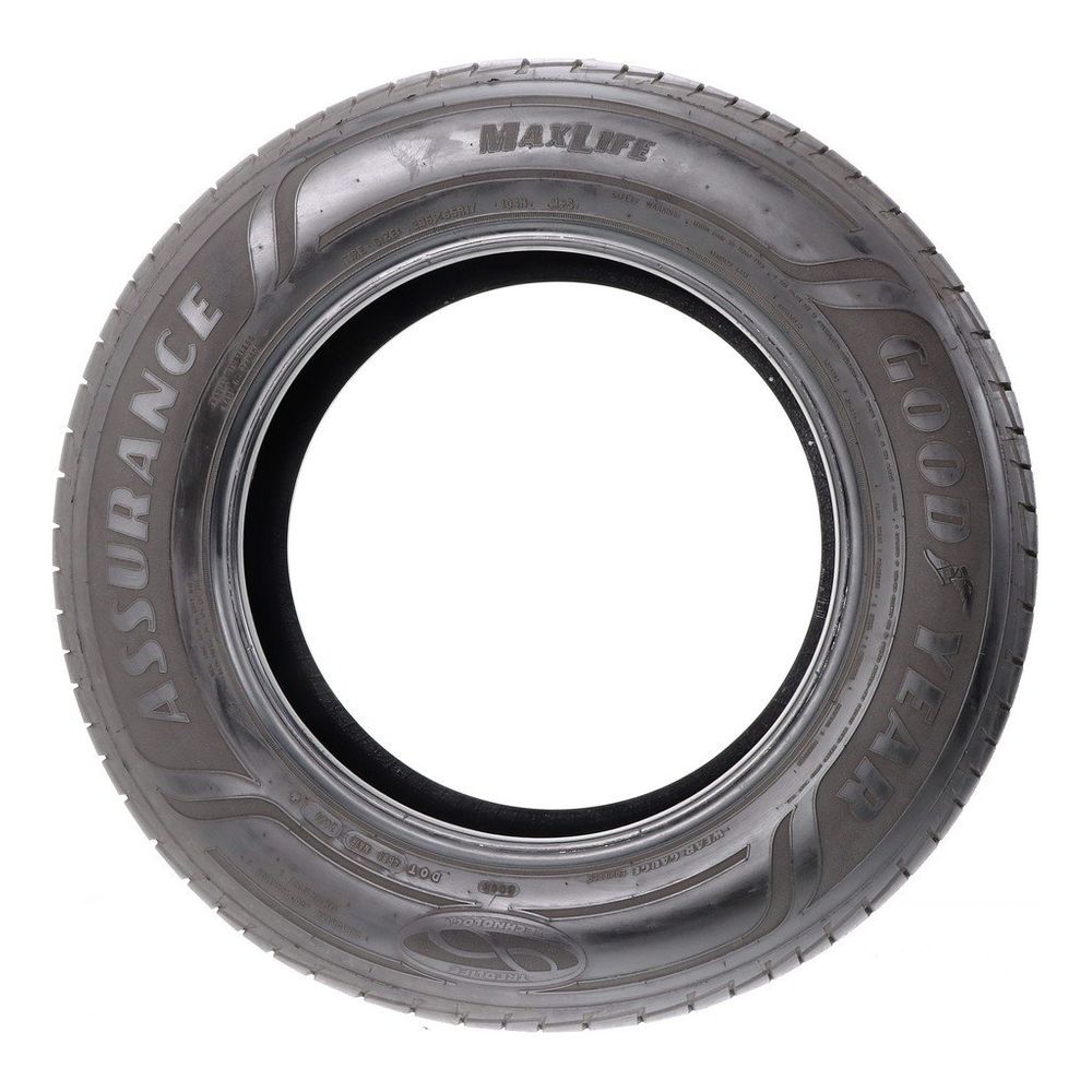 Set of (4) Used 235/65R17 Goodyear Assurance MaxLife 104H - 9-10.5/32 - Image 6