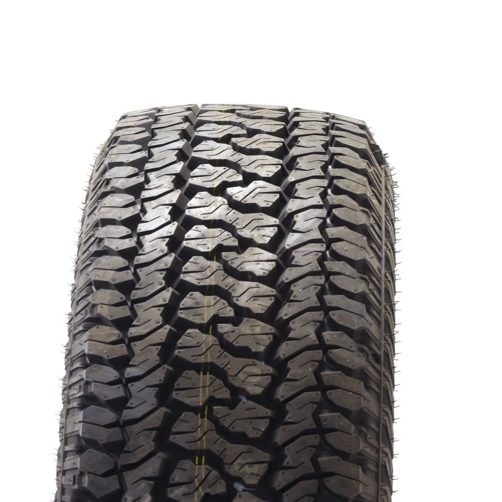 New LT 275/70R18 Kumho Road Venture AT51 125/122R E - 15/32 - Image 2