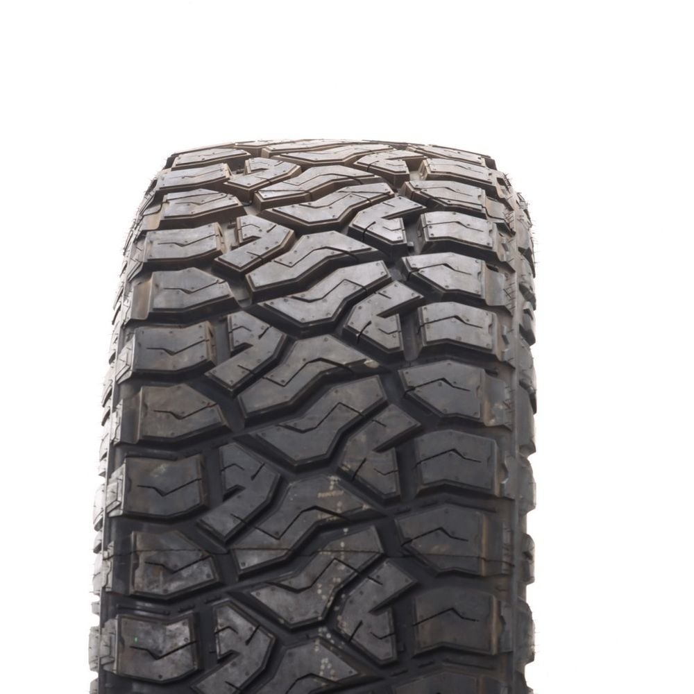 New LT 285/55R20 Venom Power Terra Hunter R/T+ 124/121S F - Image 2