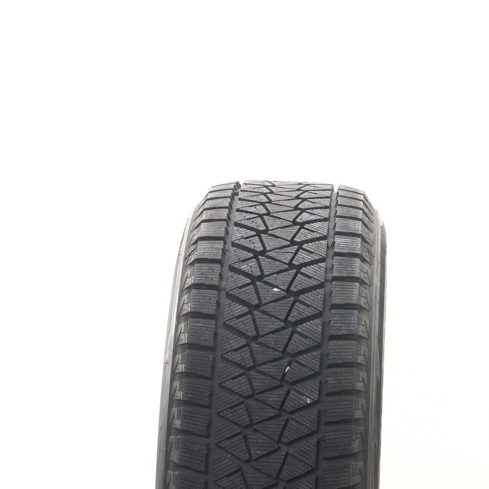 Driven Once 235/60R18 Bridgestone Blizzak DM-V2 107S - 12.5/32 - Image 2