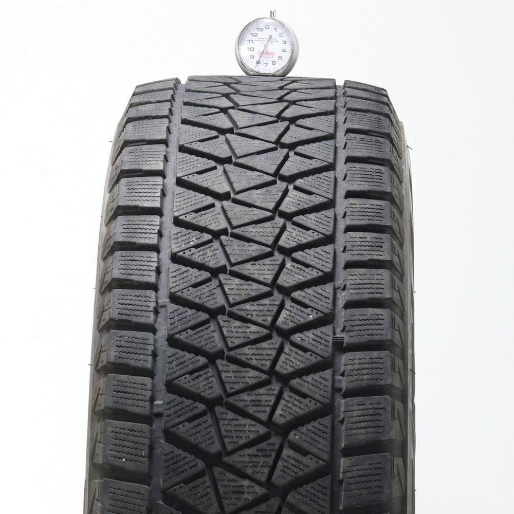 Set of (2) Used 255/70R18 Bridgestone Blizzak DM-V2 112S - 7.5-8/32 - Image 5