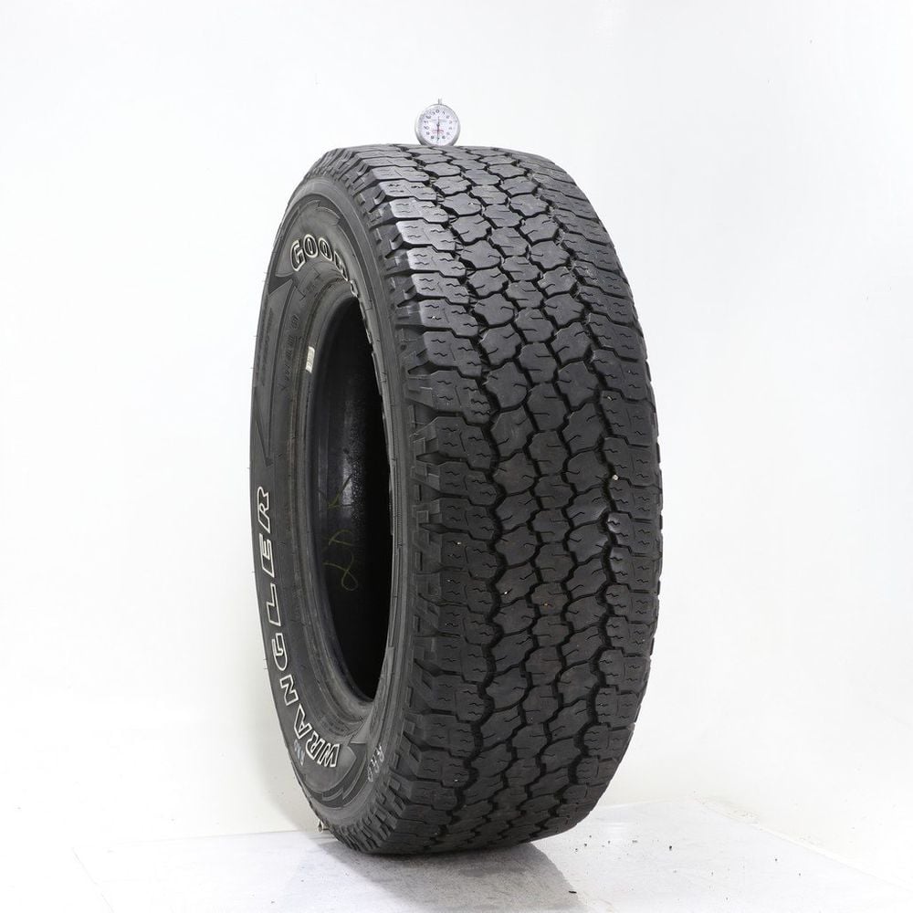 Set of (2) Used LT 275/65R18 Goodyear Wrangler All-Terrain Adventure Kevlar 113/110S C - 6.5-7/32 - Image 4