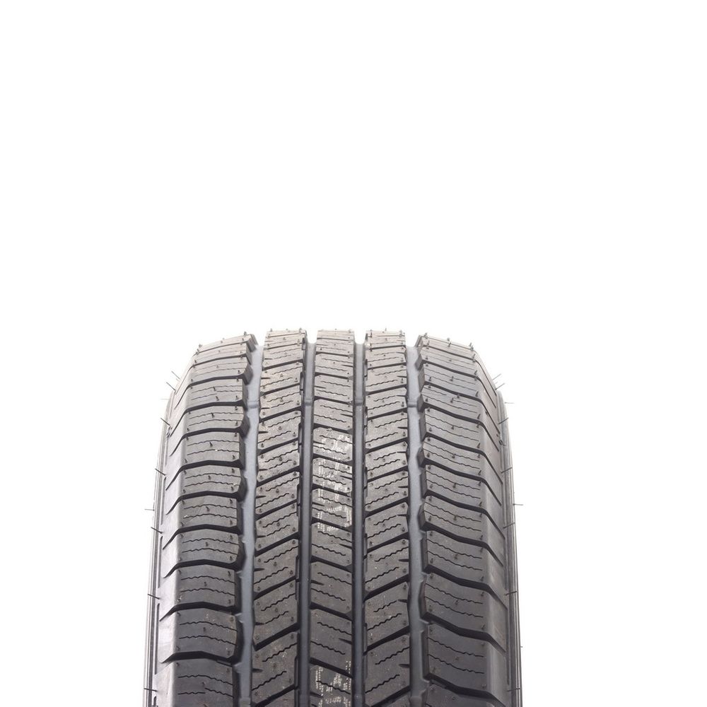 New 235/65R18 Sumitomo Encounter HT2 106H - Image 2