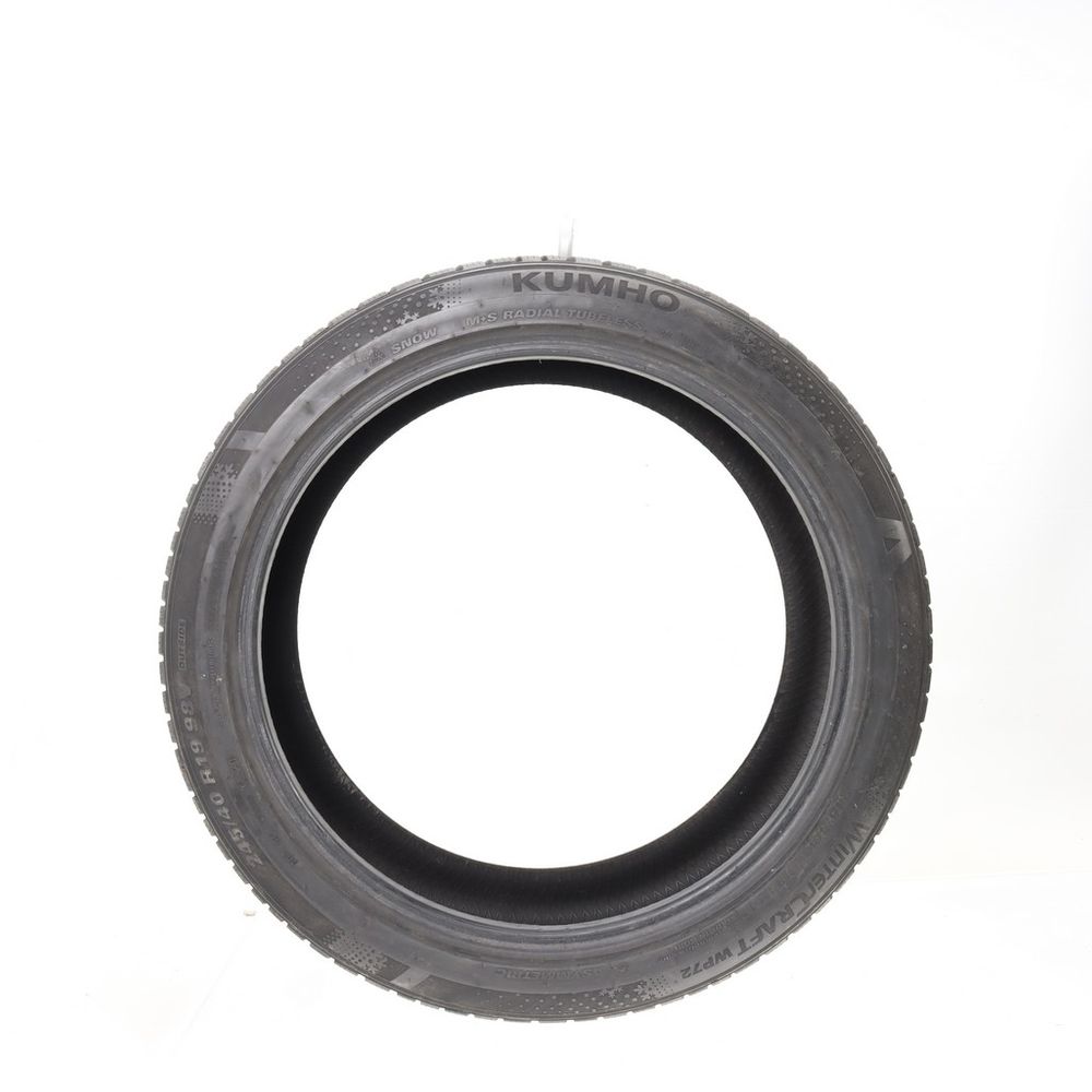 Used 245/40R19 Kumho WinterCraft WP72 Asymmetric 98V - 8.5/32 - Image 3