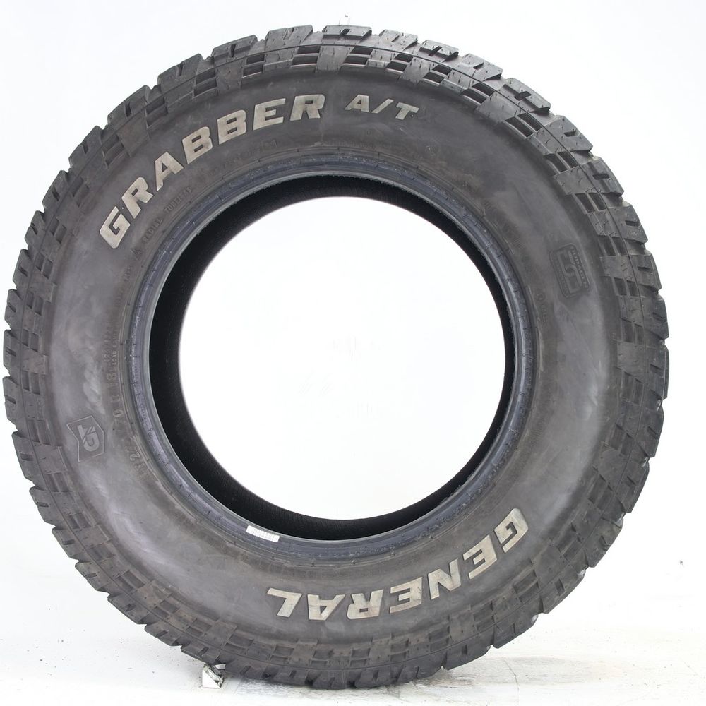 Set of (2) Used LT 275/70R18 General Grabber ATX 125/122R - 8-8.5/32 - Image 3