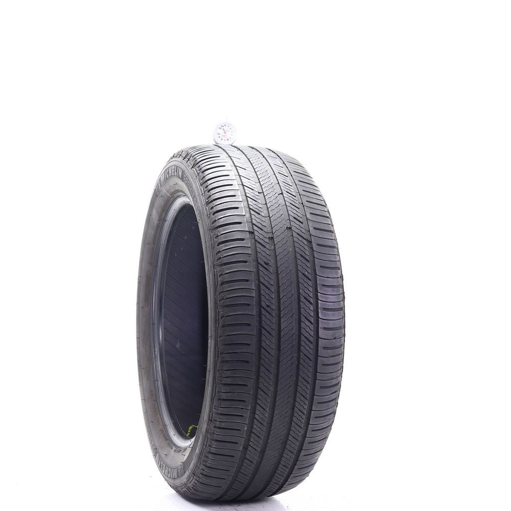 Set of (4) Used 235/55R19 Michelin Premier LTX 101H - 5.5-6/32 - Image 1