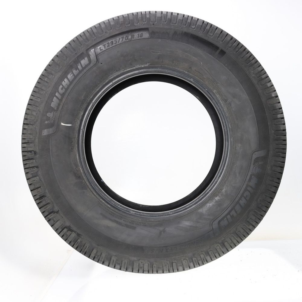 Set of (2) Used LT 295/70R18 Michelin Defender LTX M/S 2 129/126S E - 14/32 - Image 3