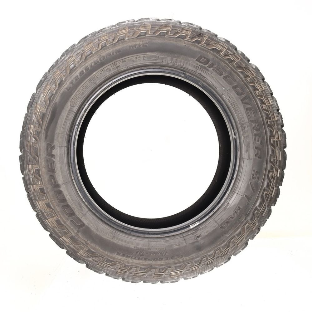 Used LT 285/60R18 Cooper Discoverer S/T Maxx 122/119Q E - 10.5/32 - Image 3
