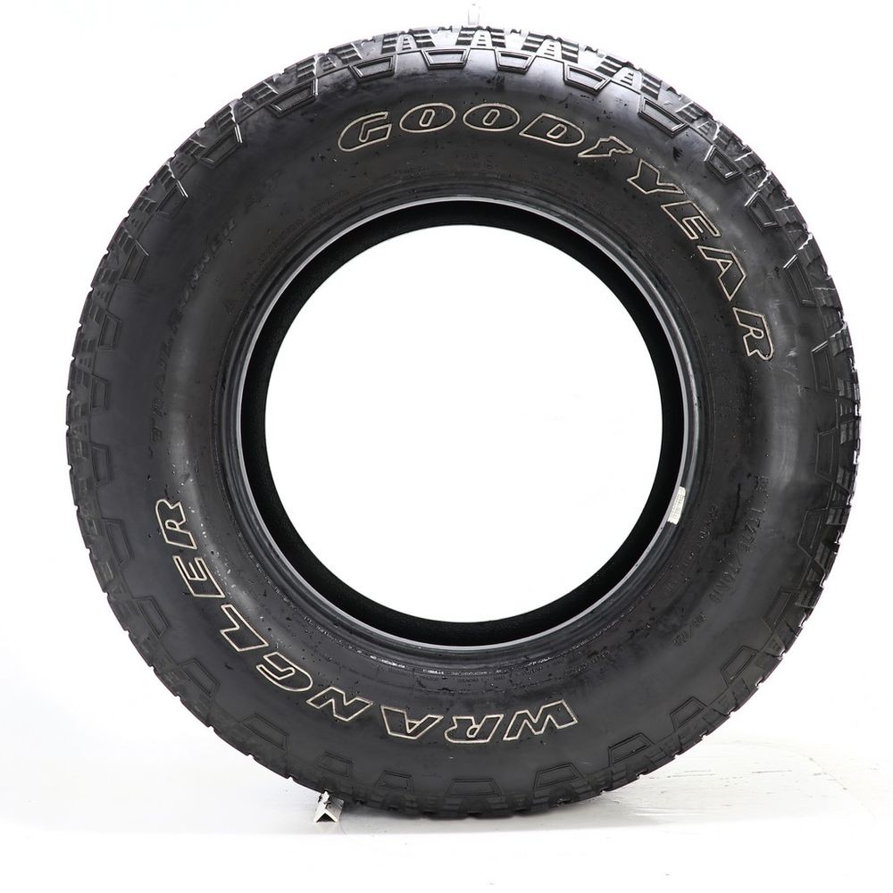 Used LT 275/70R18 Goodyear Wrangler Trailrunner AT 125/122R E - 8.5/32 - Image 3