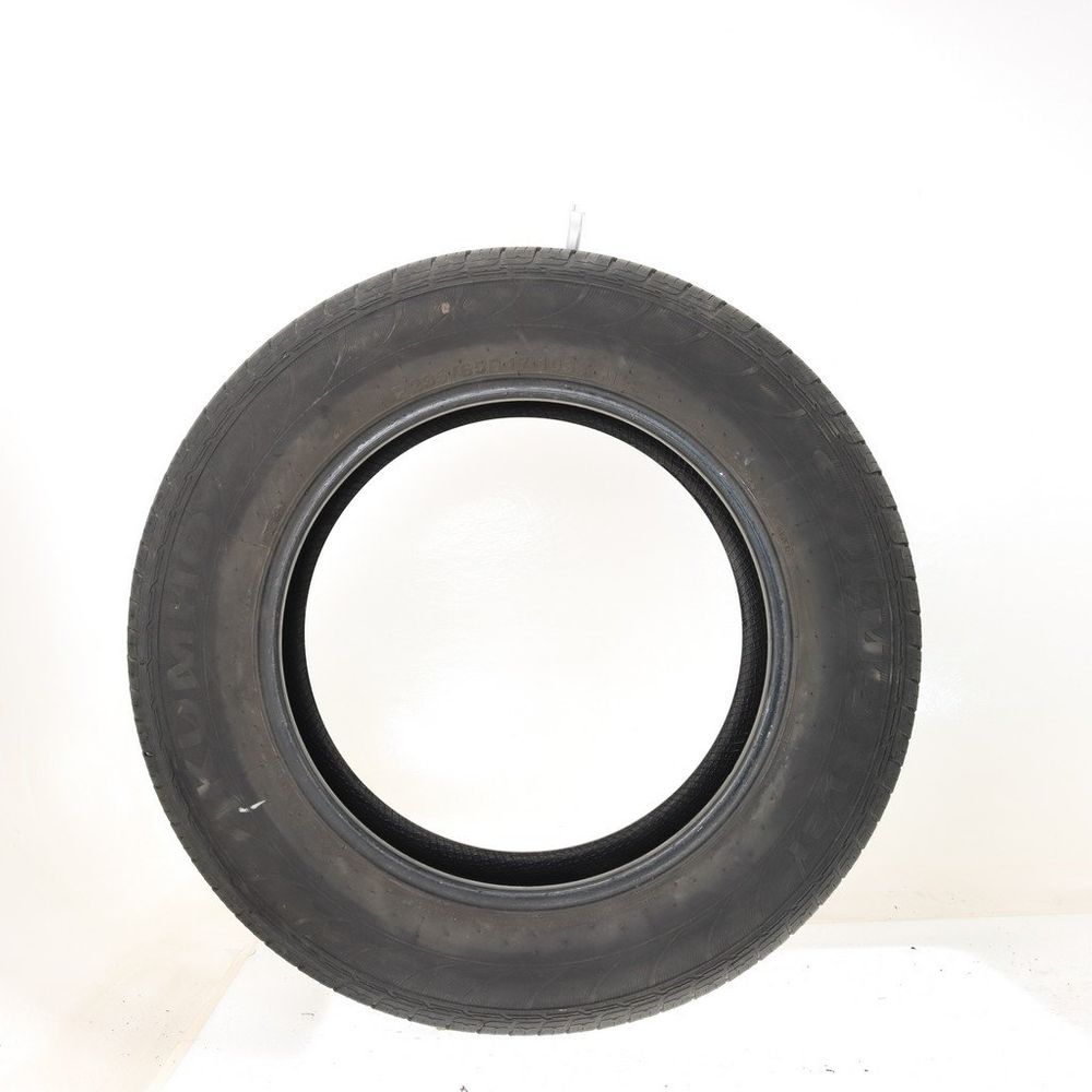 Set of (2) Used 235/65R17 Kumho Solus KL21 103T - 5-6/32 - Image 6