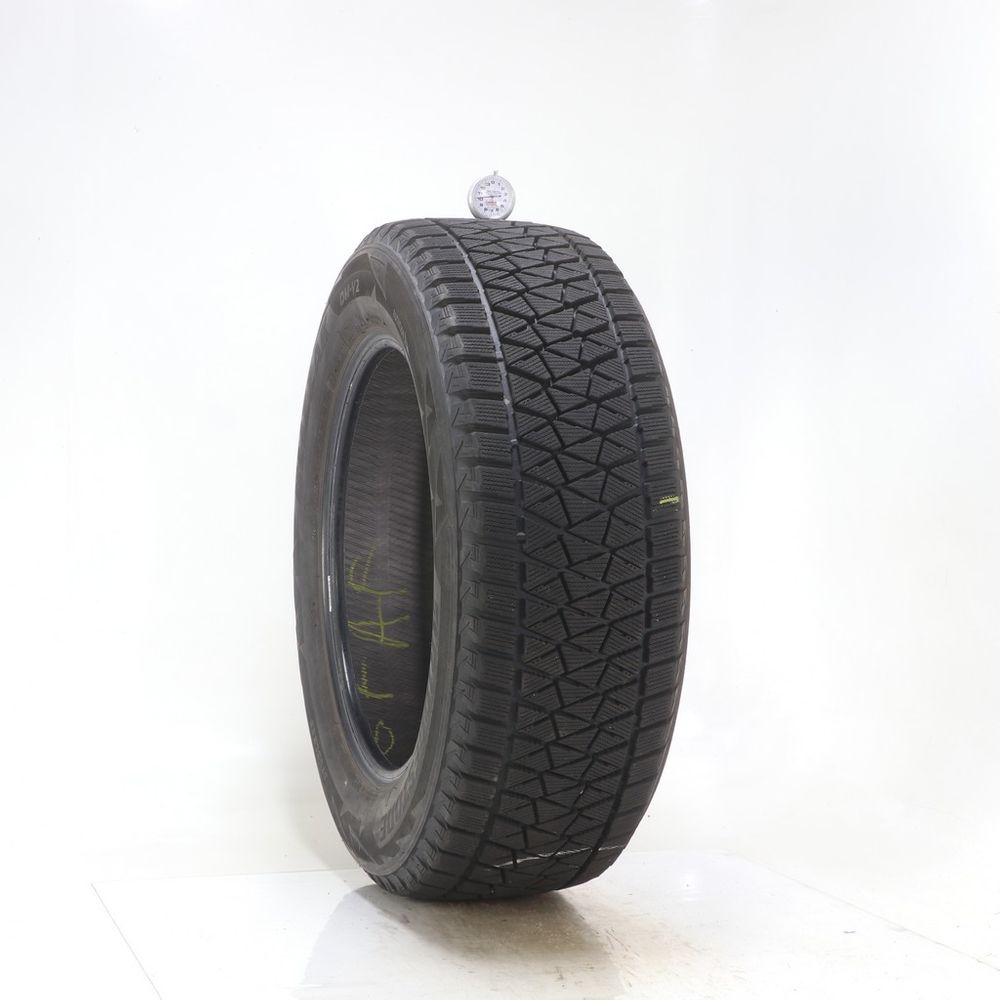 Set of (2) Used 245/60R18 Bridgestone Blizzak DM-V2 105S - 8.5-10/32 - Image 4