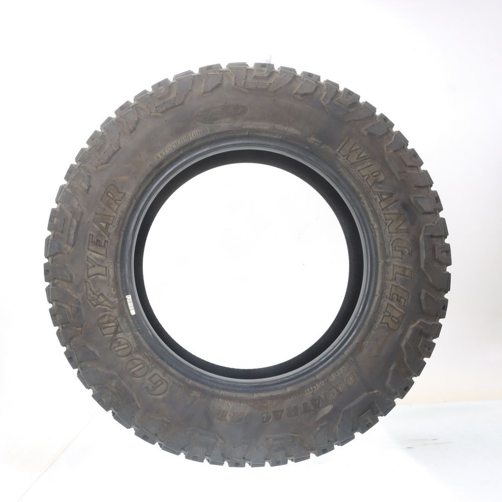 Used LT 275/65R18 Goodyear Wrangler Duratrac RT Kevlar 123/120R E - 10.5/32 - Image 3