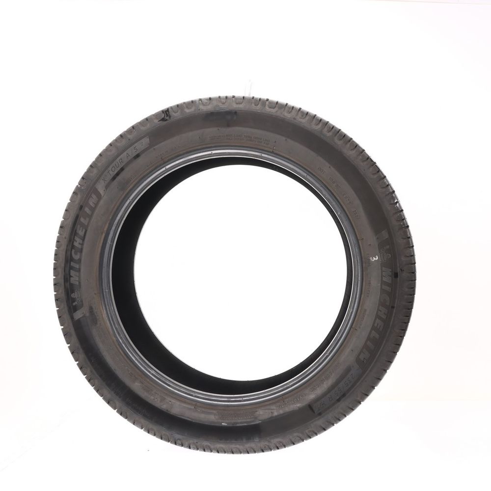 Set of (2) Used 235/55R19 Michelin X Tour A/S 2 105H - 7.5-8.5/32 - Image 3