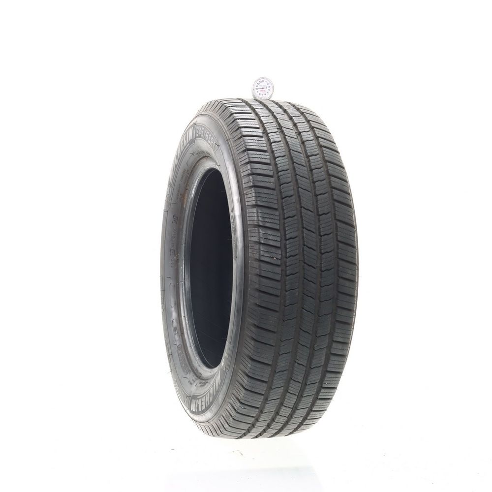 Set of (2) Used 245/65R17 Michelin X LT A/S 107T - 9-10/32 - Image 4