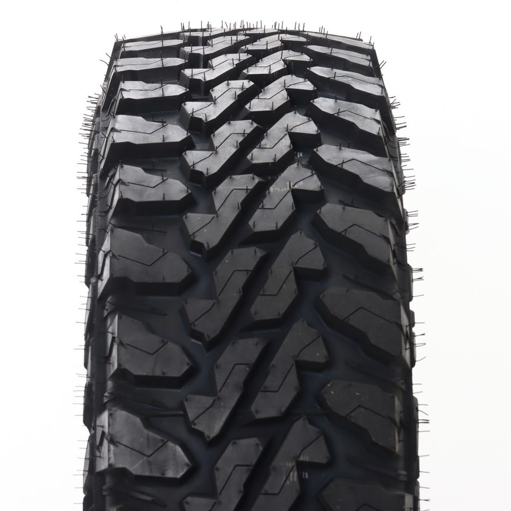 New LT 285/75R18 Yokohama Geolandar M/T G003 129/126Q E - Image 2
