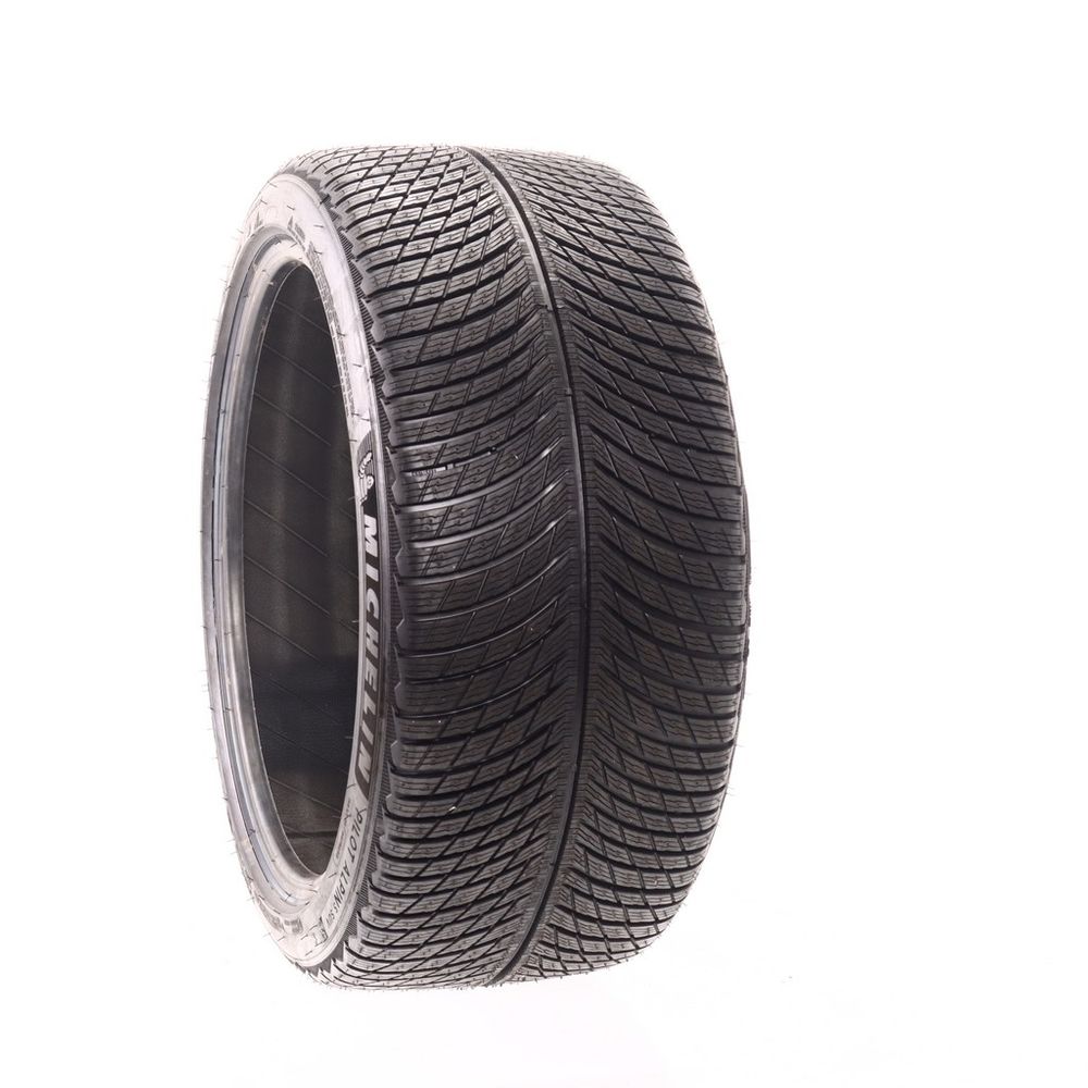 New 295/35R21 Michelin Pilot Alpin 5 SUV 107V - Image 1