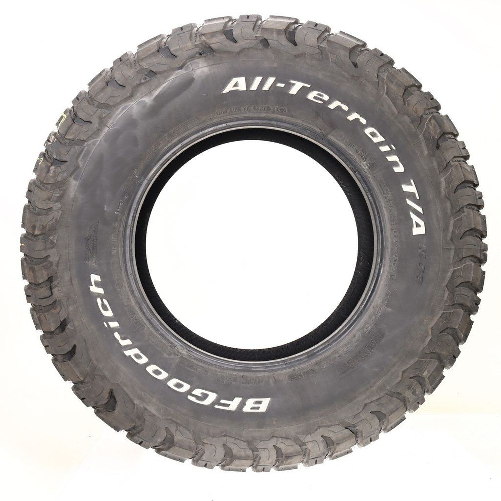 Set of (2) Used LT 285/75R18 BFGoodrich All-Terrain T/A KO3 129/126S E - 14/32 - Image 3