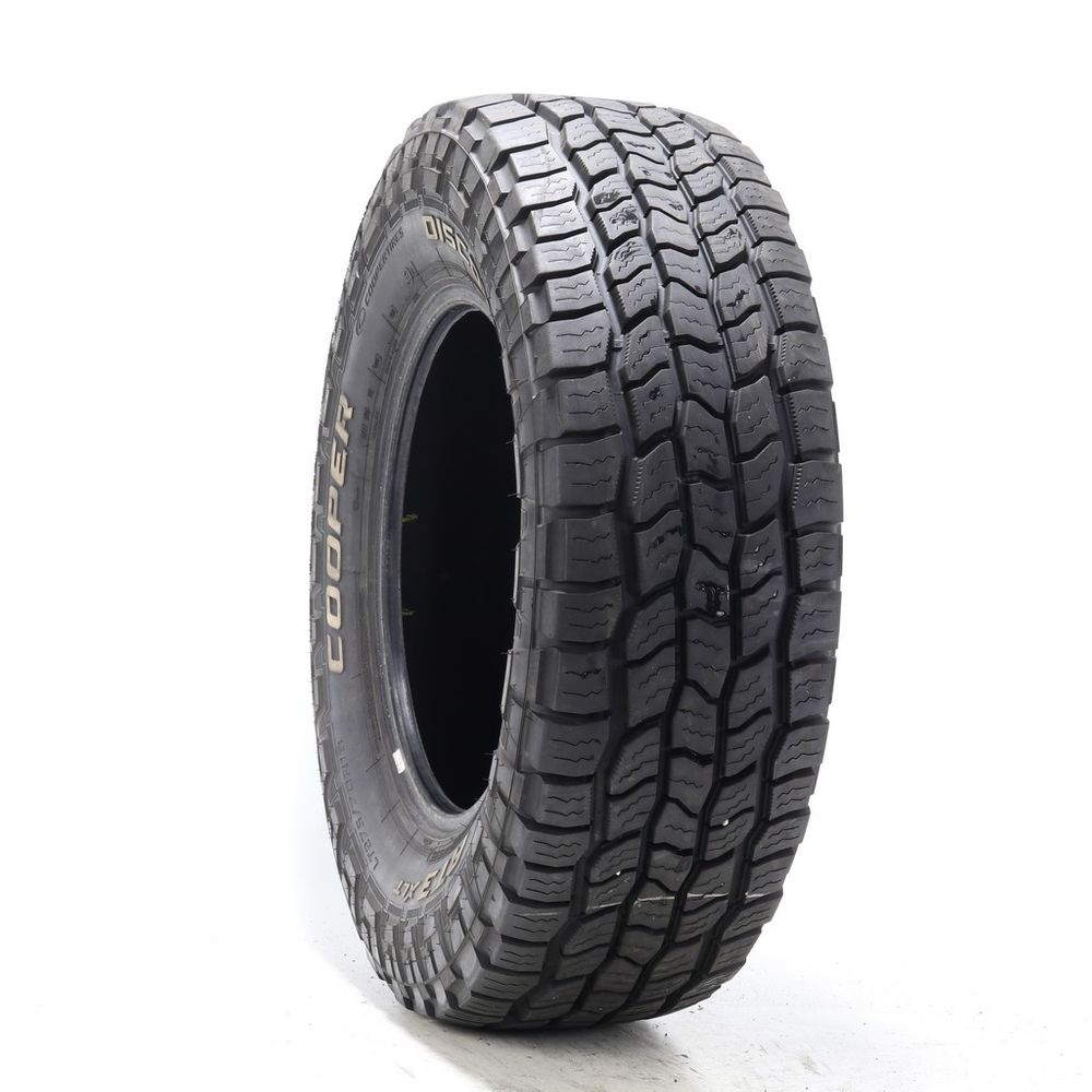 Set of (2) Used LT 275/70R18 Cooper Discoverer AT3 XLT 125/122S E - 12.5-14/32 - Image 4