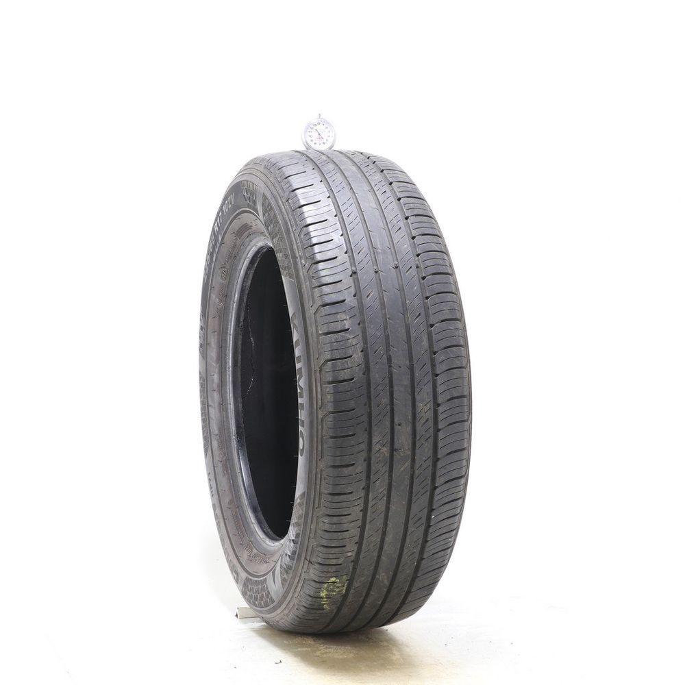 Set of (2) Used 225/65R17 Kumho Crugen HP71 102V - 5.5-6/32 - Image 1
