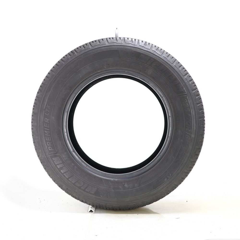 Set of (2) Used 225/70R16 Michelin Premier LTX 103H - 5.5/32 - Image 3
