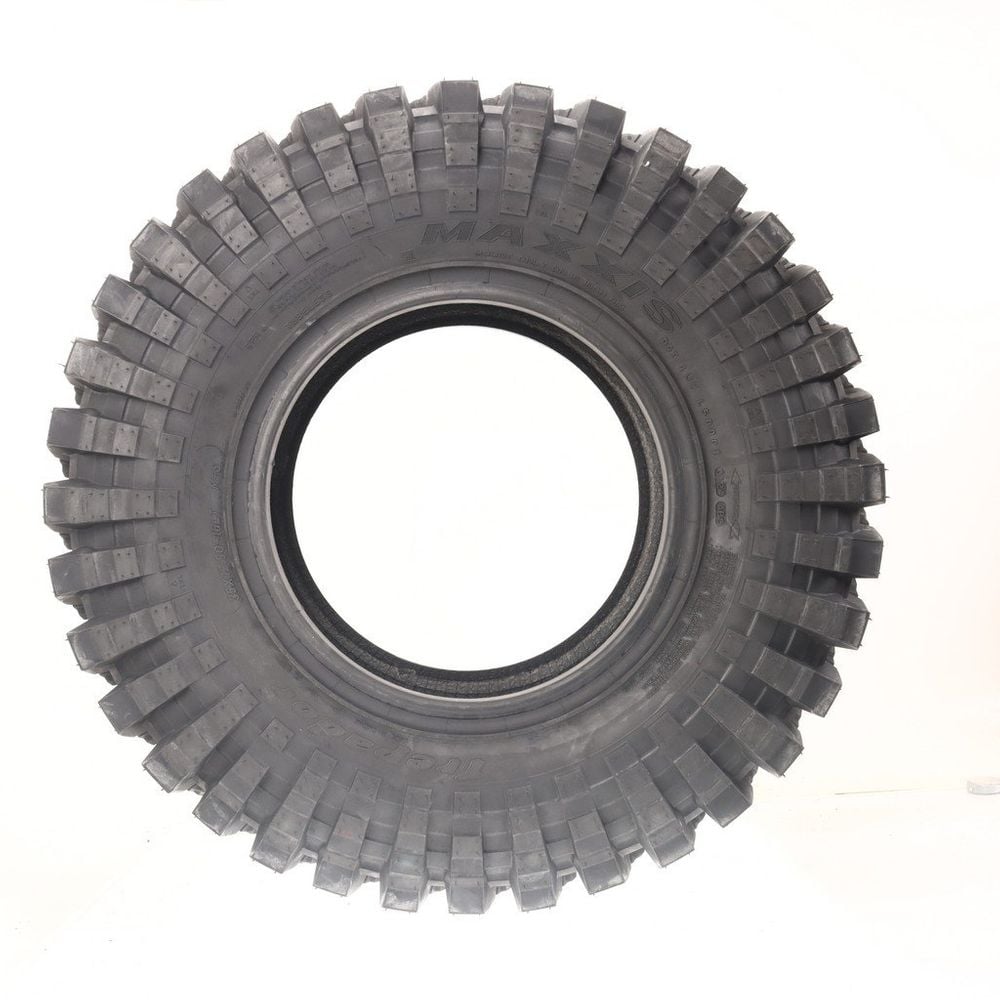 New LT 35X12.5-16 Maxxis M-8060 Trepador 1N/A D - Image 3