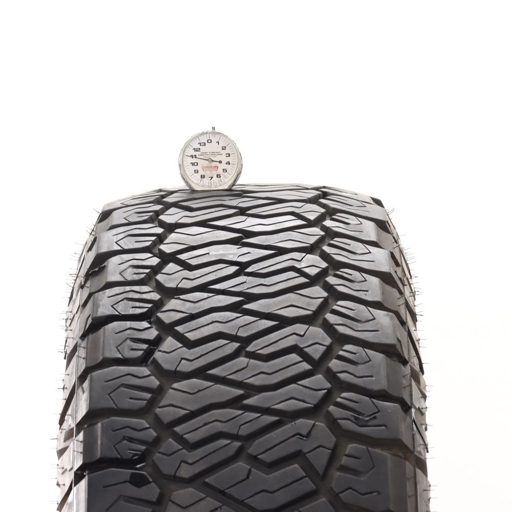 Used LT 285/75R18 Maxxis Razr AT 129/126S E - 11/32 - Image 2