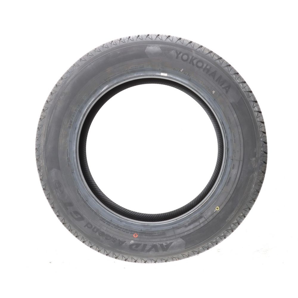 New 235/60R18 Yokohama Avid Ascend GT 107V - Image 3