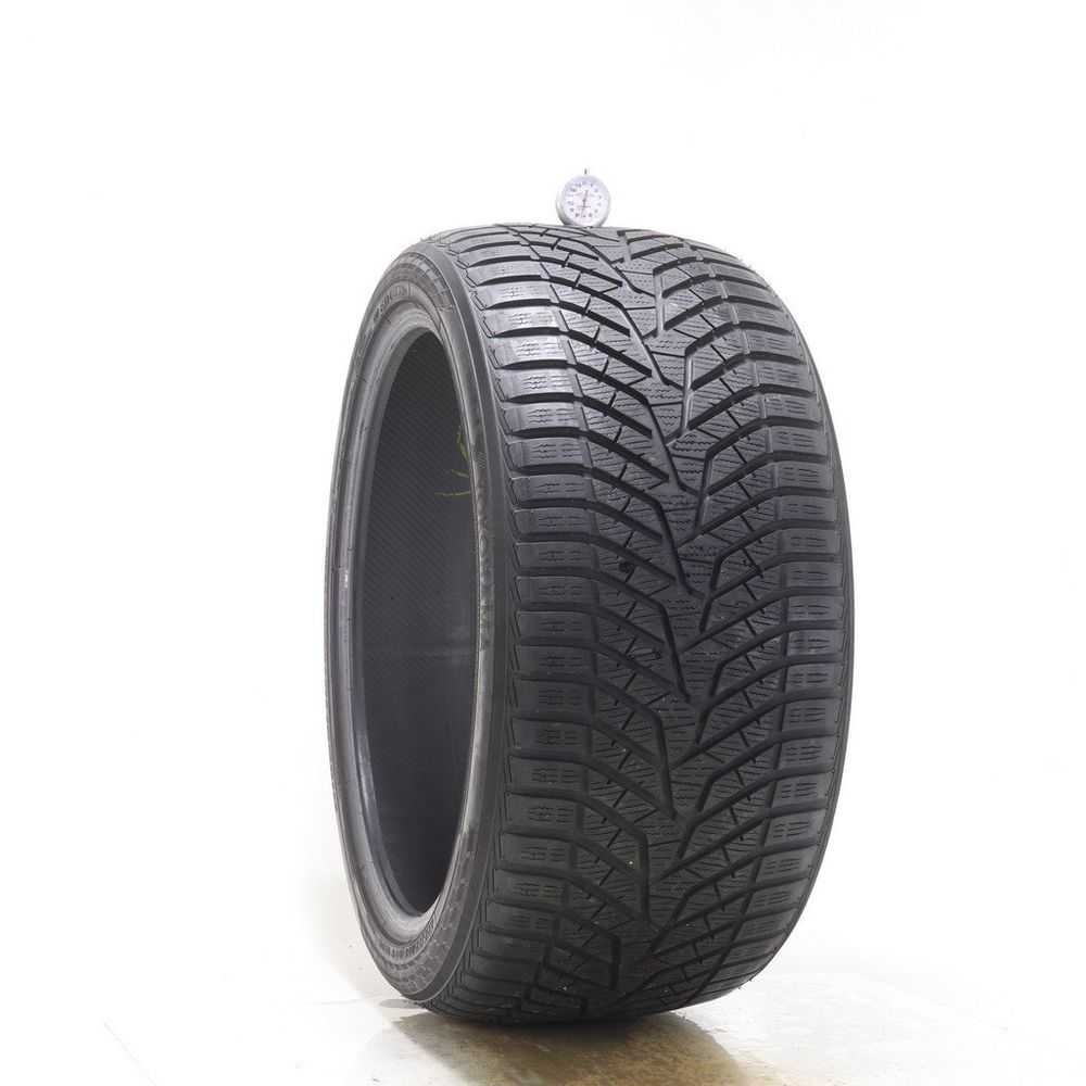 Used 295/35R21 Yokohama BluEarth Winter V905 107V - 7.5/32 - Image 1