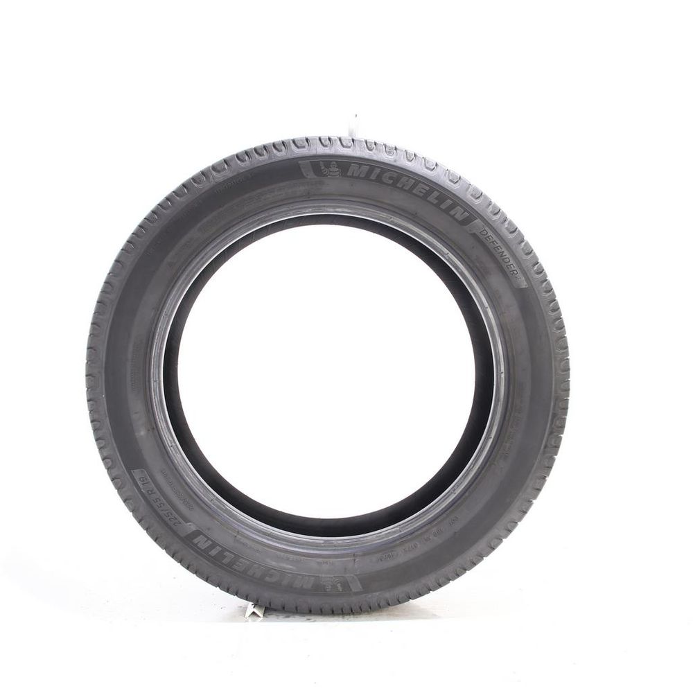 Set of (2) Used 225/55R19 Michelin Defender 2 99H - 6.5-7/32 - Image 3