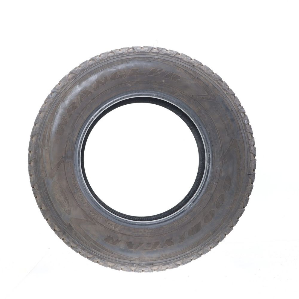 Set of (2) Used LT 245/75R17 Goodyear Wrangler All-Terrain Adventure Kevlar 121/118S E - 9.5-10/32 - Image 6
