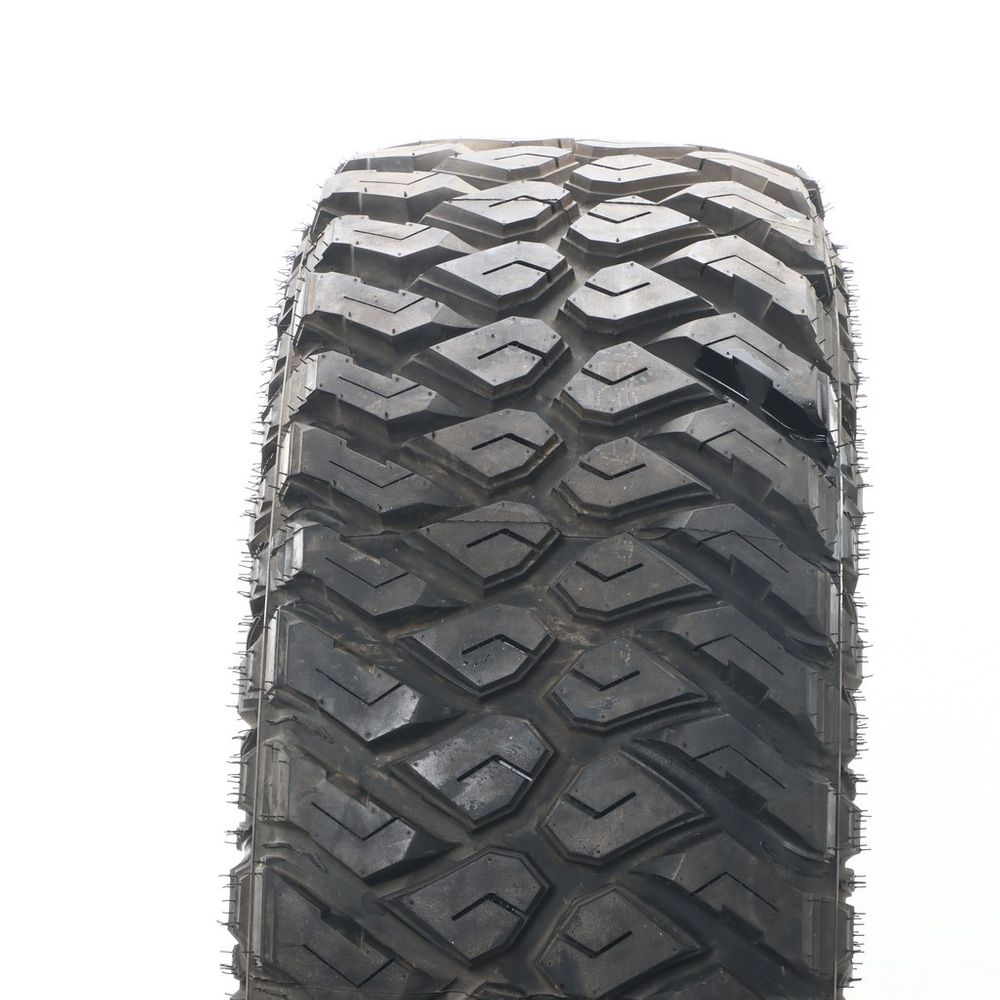 New LT 35X12.5R17 Maxxis Razr MT 121Q E - Image 2