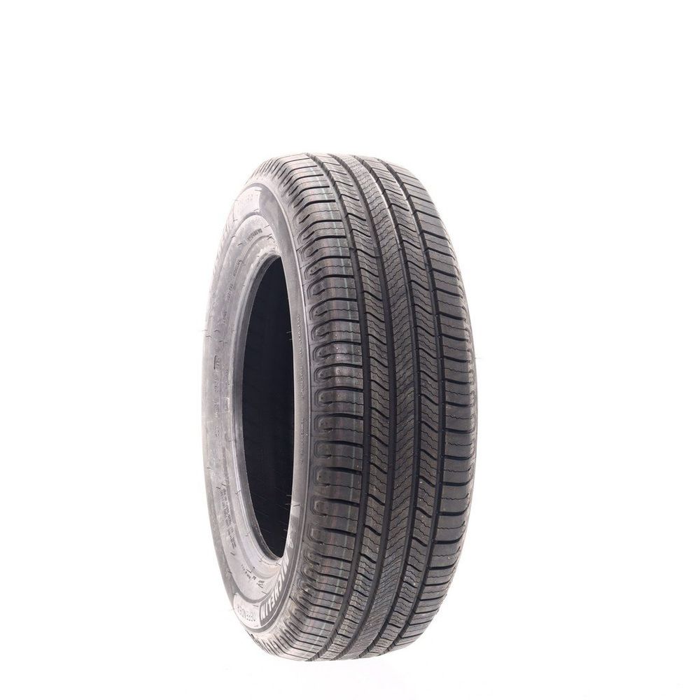 New 225/65R17 Michelin Defender 2 102H - Image 1