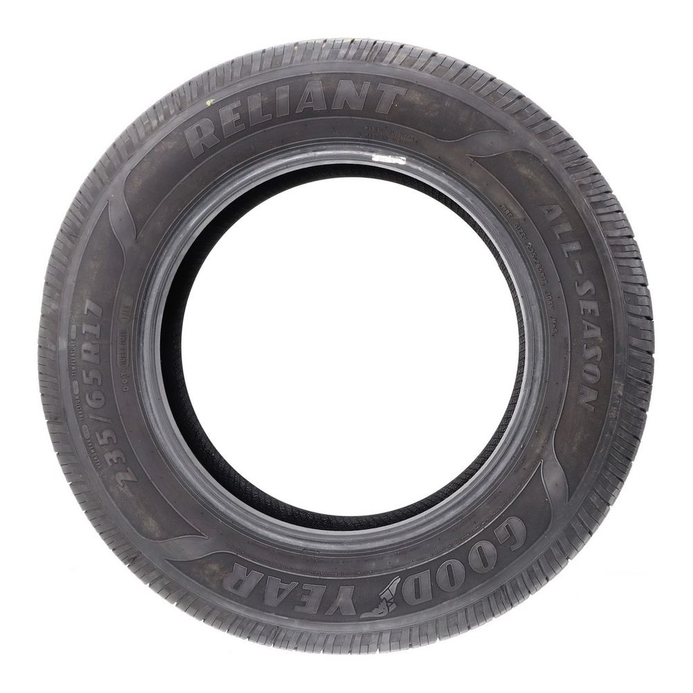 Set of (4) Used 235/65R17 Goodyear Reliant All-season 104V - 8-9.5/32 - Image 6
