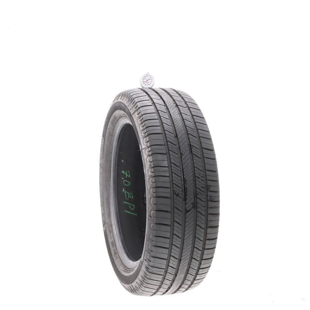Set of (4) Used 225/55R19 Michelin Defender 2 103V - 9-10/32 - Image 1