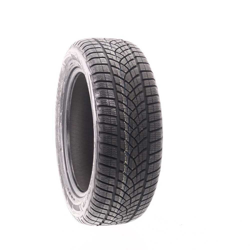 Driven Once 235/55R18 Goodyear Ultra Grip Performance GEN-1 AO 104H - 11/32 - Image 1