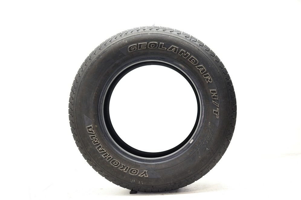 Set of (2) Used 235/70R17 Yokohama Geolandar H/T G056 108T - 9.5-10.5/32 - Image 6