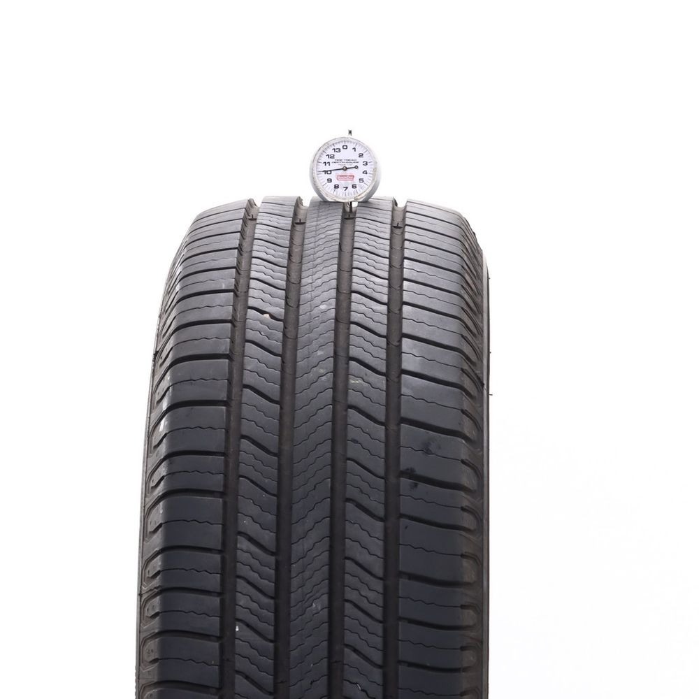 Set of (2) Used 235/60R18 Michelin Defender 2 107H - 9.5-10/32 - Image 5