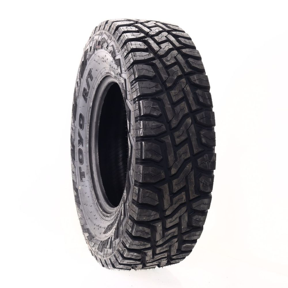 New LT 285/75R17 Toyo Open Country RT 121/118Q E - Image 1