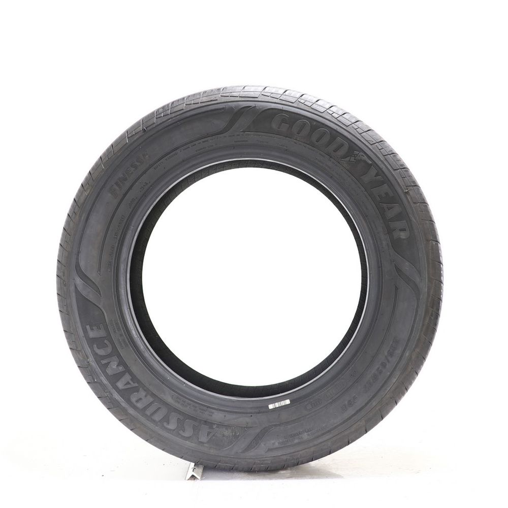 Driven Once 215/65R17 Goodyear Assurance Finesse 99H - New - Image 3