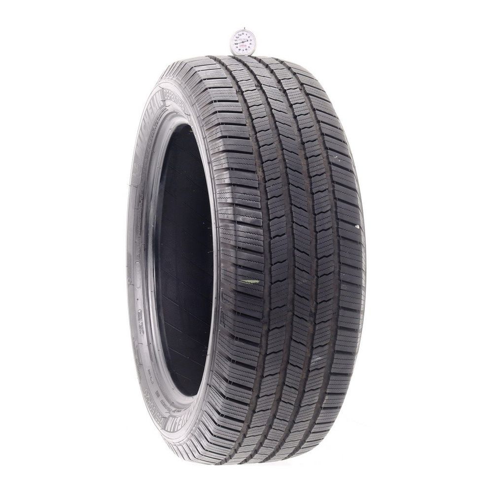 Set of (2) Used 255/50R20 Michelin Defender LTX M/S 109H - 10-10.5/32 - Image 1